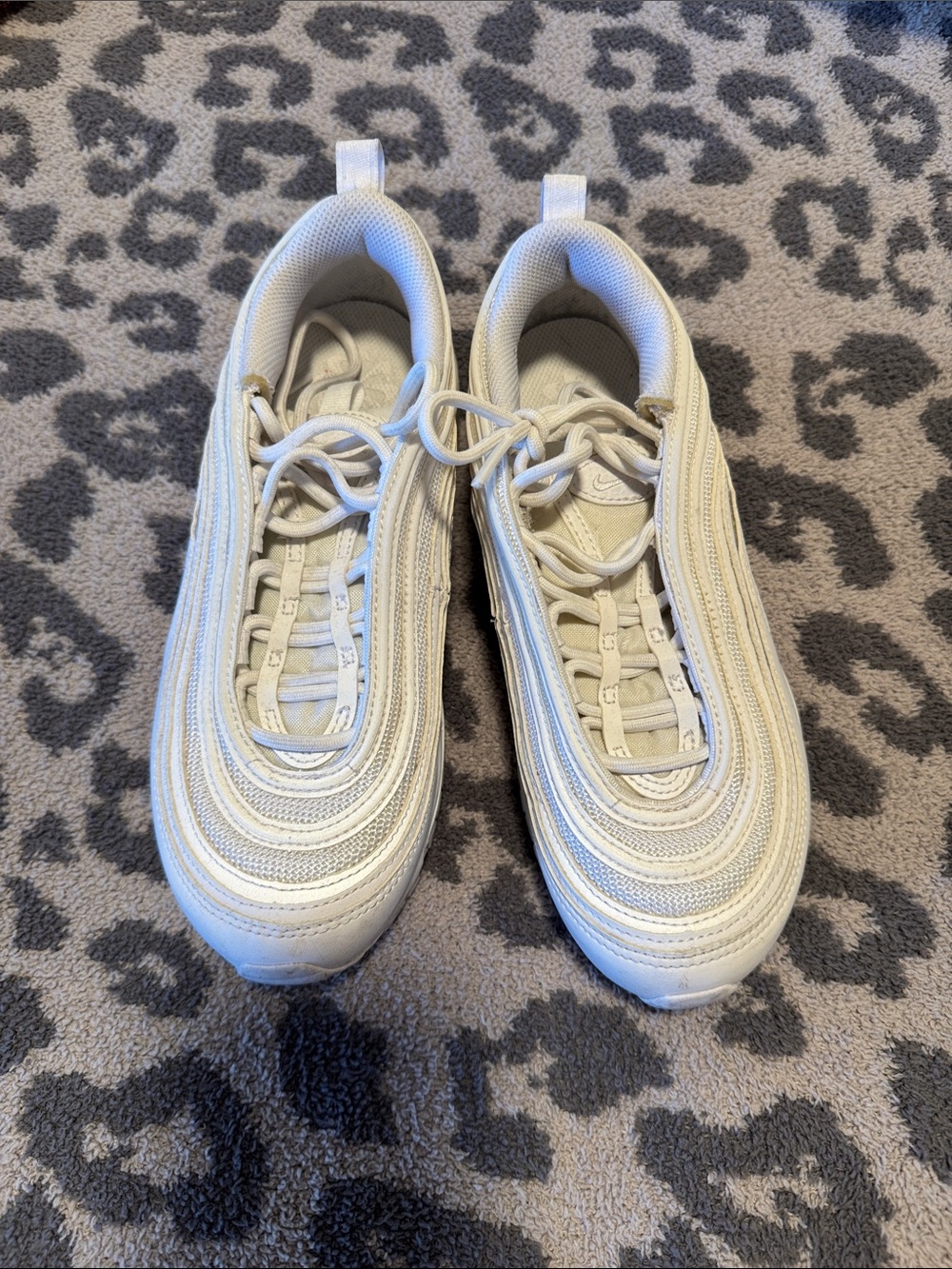 Nike Women’s AirMax Sneakers Size 7